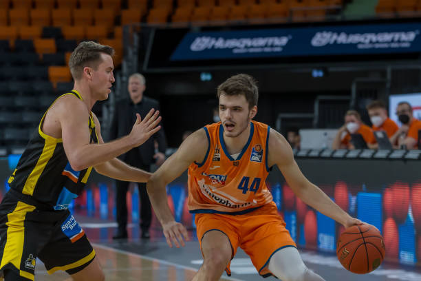 略和阵容调 略和阵容调