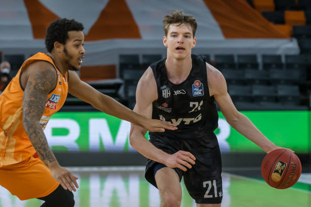 以及战术创 以及战术创